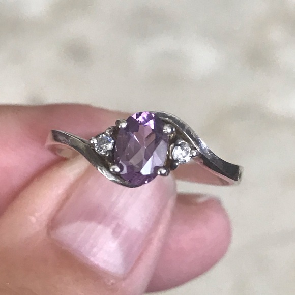 Sterling Silver & Amethyst Ring
